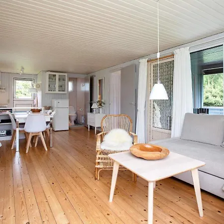 4 Person Holiday In S By Σπίτι διακοπών Sæby